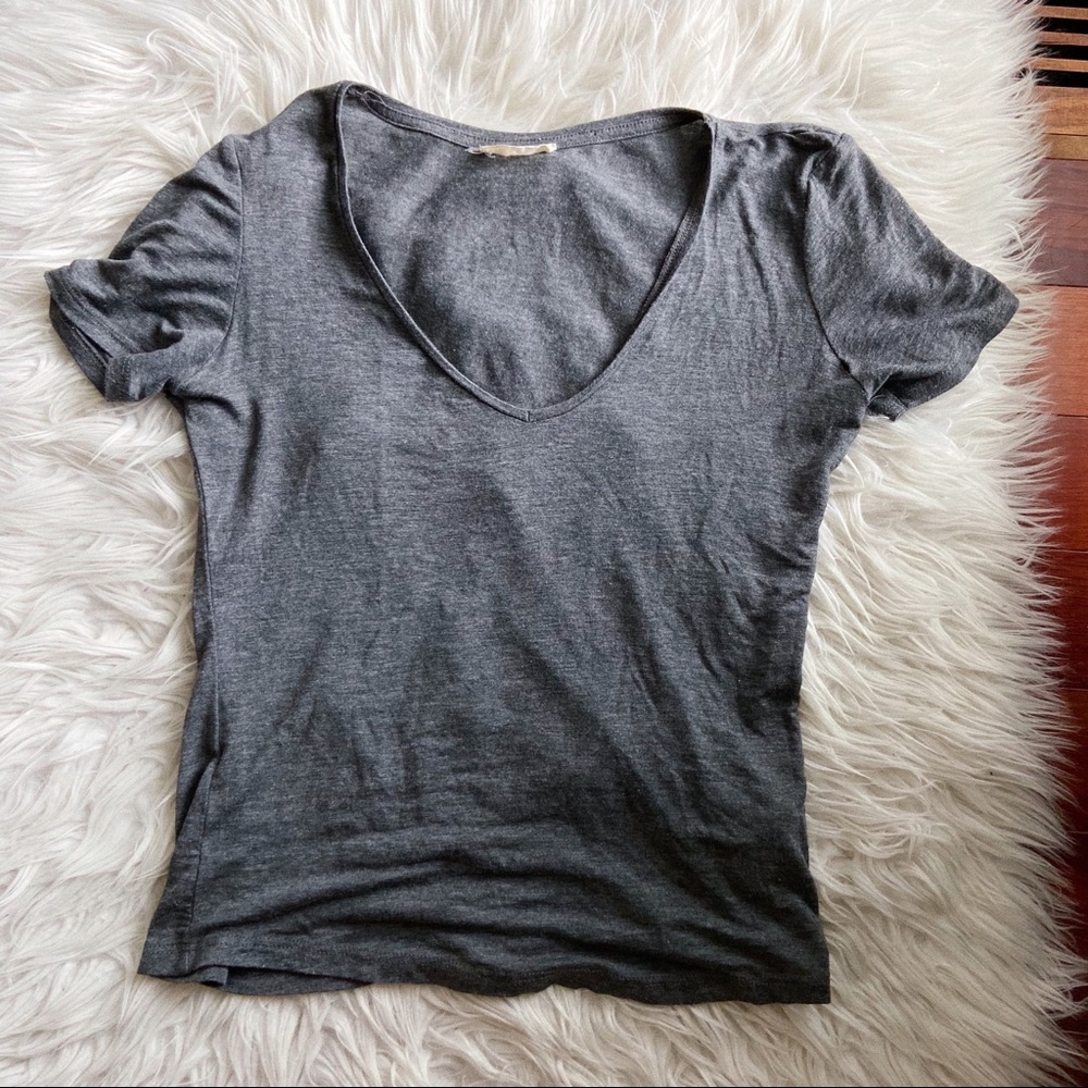 ZARA Gray Tee • Small